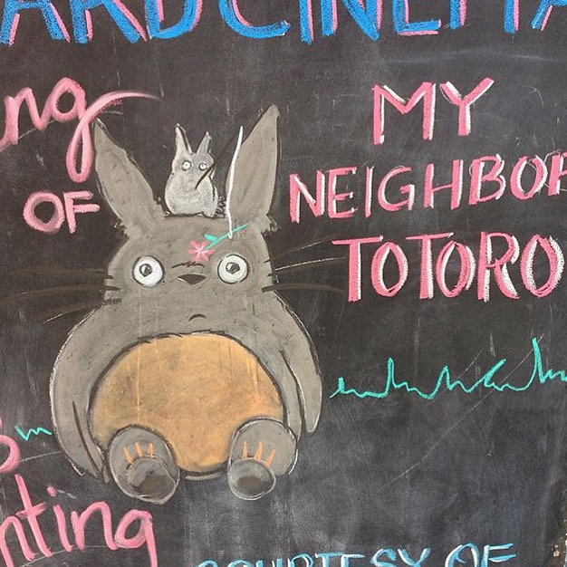 Ready, set, MY NEIGHBOR TOTORO! Our first ever Keiki Cinema is screening in a few hours & we are so excited. Thanks to @the_artery for her talent on this chalkboard art! #WeAreWard #WardVillage #MyNeighborTotoro #ChalkboardArt #KeikiCinema #Repost