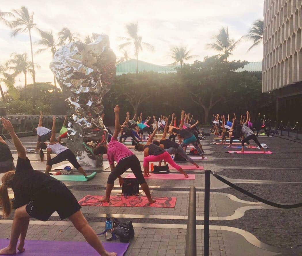 It’s a special week for yoga, because we’re giving back to @hawaiianhumane & we hope you do too! We’re accepting donations for furry friends at the shelter, unwinding with yoga and enjoying a glass of vino too on 3/2! #WeAreWard Photo by Class Instructor @lia.cat Sculpture: Artificial Rock No 131 Edition 3/4 by Zhan Wang (China).